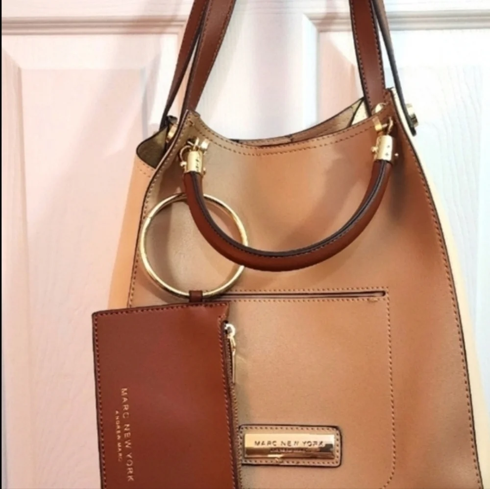 Andrew Marc Tote Bag with 2 Straps and Purse On Front Detachable